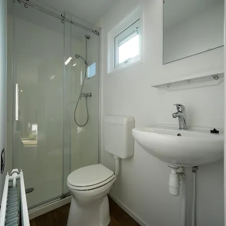Well-maintained With Terrace Hellevoetsluis