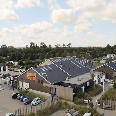 Well-maintained With Terrace Chalet Hellevoetsluis